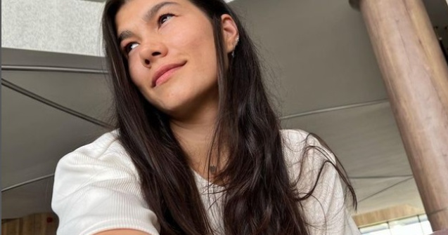 Ileana Sterp, criticată pentru faptul că a consumat alcool deși este însărcinată: „Faceți tragedie din asta”