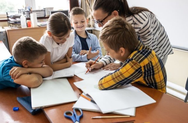 Susținerea educației, cea mai importantă investiție 