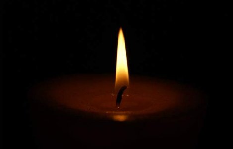 Vracii, cooptati in lupta impotriva Ebola