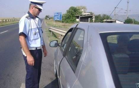 Un vitezoman a fost prins conducand cu 203 km/h pe Autostrada Soarelui