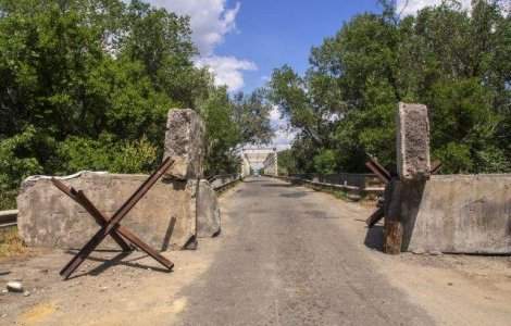 Orasul ucrainean Lugansk se afla in pragul unei CATASTROFE umanitare