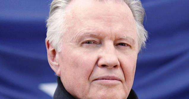 Jon Voight acuza doi actori faimosi de incitare la ANTISEMITISM