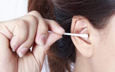 Bețișoarele de urechi. Cât de...