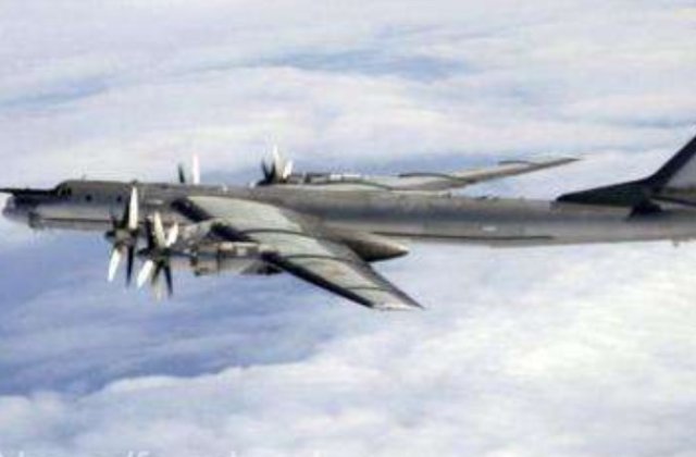 SUA au interceptat două bombardiere rusești &icirc;n largul Alaskăi