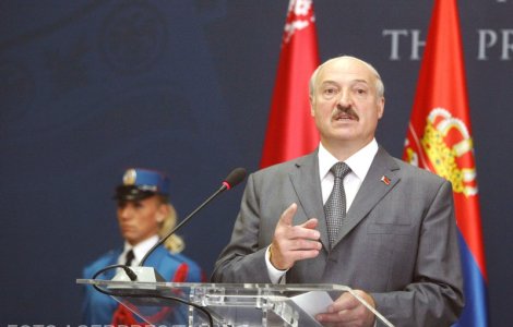 Lukașenko le cere belarușilor să i se supună „dacă vor să trăiască liniștiți”