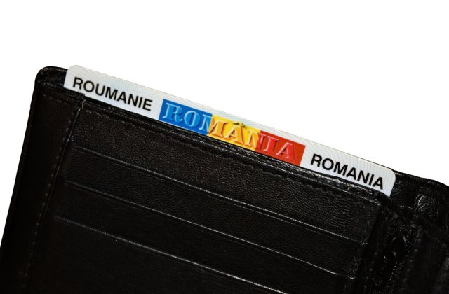 Rom&acirc;nii care nu mai stau la adresa de reședință trebuie să anunțe serviciul de evidență a populației timp de 15 zile