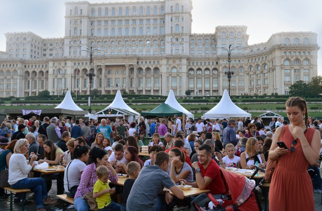 Restricții de circulație &icirc;n Capitală &icirc;n acest weekend pentru Festivalul Berii, Pelerinajul de Sf. Dimitrie cel Nou și o paradă moto