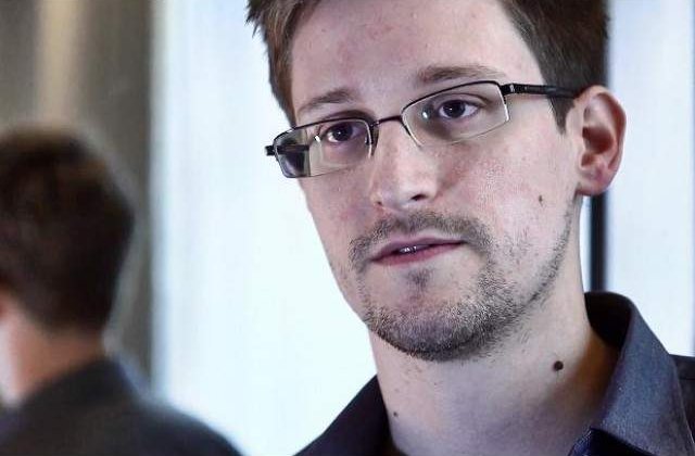 Edward Snowden a vizitat din nou Moscova