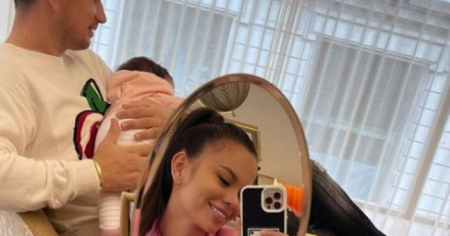 La ce a renunțat Denisa Filcea, după ce a devenit mamă: „Este mult mai important să petrec timpul cu Eva”