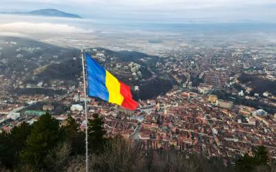 10 personalități care au...