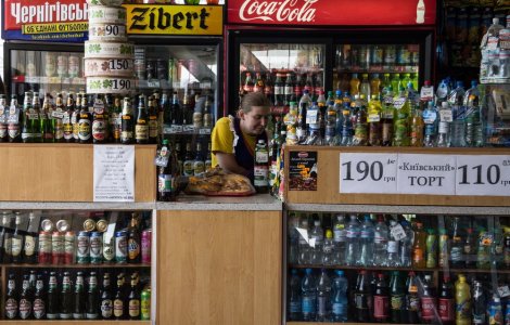 Peste graniță e mai ieftin: Românii cumpără alimente din Ucraina