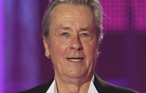 Alain Delon a fost operat din cauza unei probleme a nervilor faciali