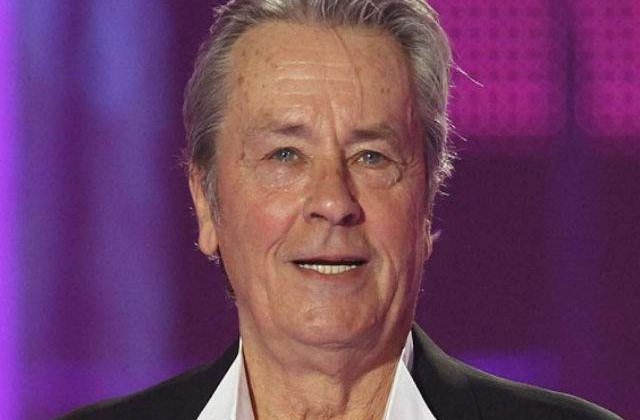 Alain Delon a fost operat din cauza unei probleme a nervilor faciali