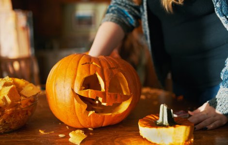Pregătiri de Halloween. Cât de mult au ajuns să coste dovlecii în acest an