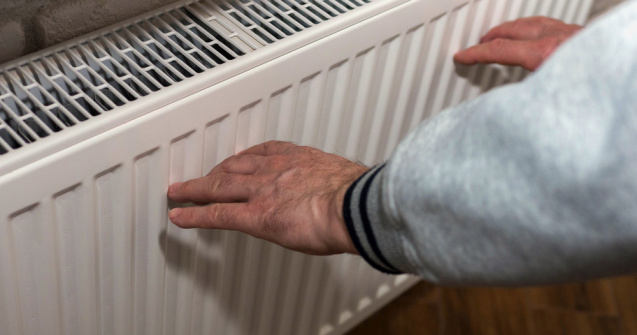 Sute de blocuri din Capitală au rămas fără apă caldă și căldură din cauza unor