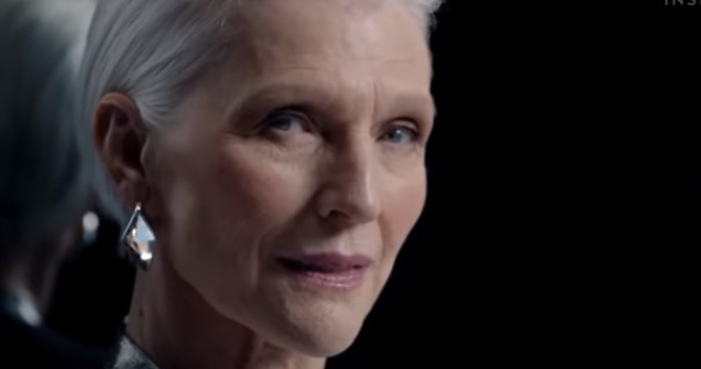 Maye Musk va ajunge pentru prima dată în România. Ce a declarat Anamaria Prodan despre mama fondatorului Tesla