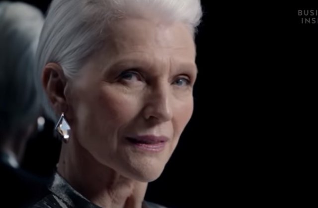 Maye Musk va ajunge pentru prima dată &icirc;n Rom&acirc;nia. Ce a declarat Anamaria Prodan despre mama fondatorului Tesla