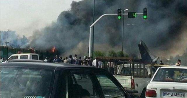 Un avion de pasageri s-a prabusit in Iran. Peste 40 de oameni au murit
