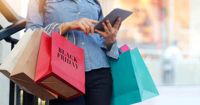 ABOUT YOU Black Friday 2022 - haine și accesorii la reducere