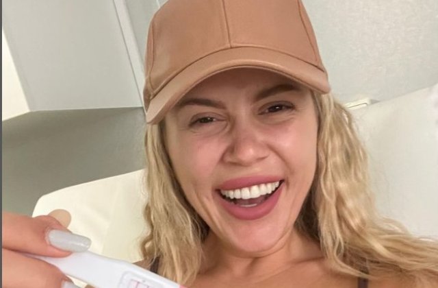 Va avea fată sau băiat!? Emily Burghelea va aduce pe lume al doilea copil &icirc;n doar c&acirc;teva luni