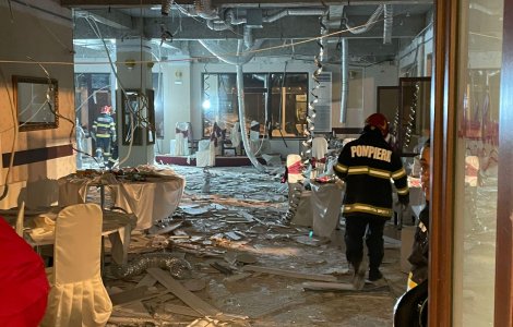 Tavanul unui restaurant din Brăila a căzut în toiul nopții. Panică printre invitați; a fost activat Planul Roșu de intervenție