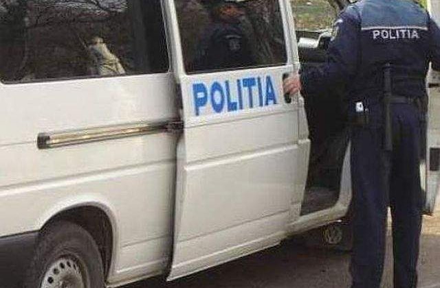 Ancheta a Politiei Cluj dupa ce un barbat a tras cu un pistol cu bile, in timpul unui scandal