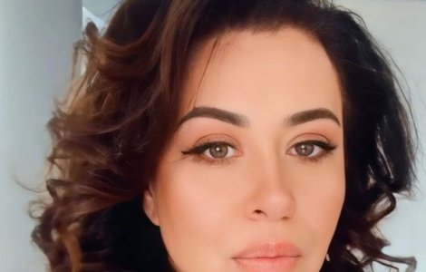 Oana Roman trece prin momente dificile. Ce anume face vedeta pentru a le depăși: „Un pic de timp pentru mine”