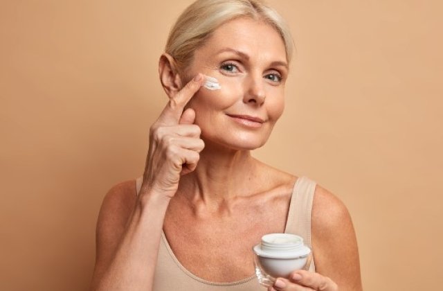 Crema antirid pentru tenul matur - cum să o alegi