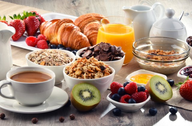 Motivul pentru care nu este bine să m&acirc;ncăm produse de patiserie dimineața