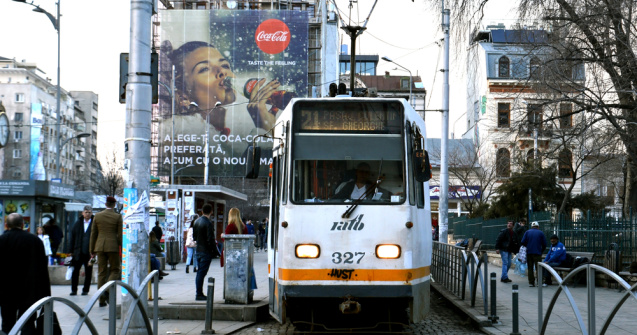 Traseul tramvaiului 21 din Capitală va fi deviat începând de vineri