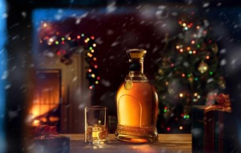 Alcool Discount pregătește campania de Crăciun, cu reduceri mari la băuturi spirtoase