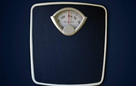 Excesul de greutate creste riscul de aparitie a 10 tipuri de cancer