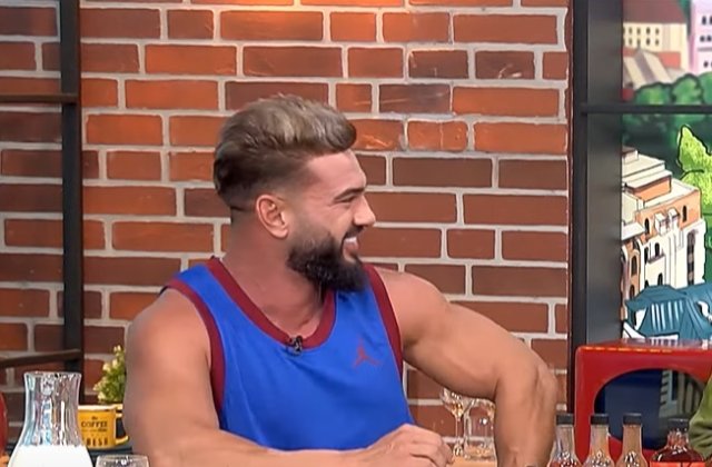 Alina Eremia i-a făcut avansuri lui Dorian Popa. Influncerul a dat cărțile pe față: &bdquo;Nu ar putea să fie partenera mea&rdquo;