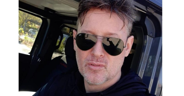 El este artistul român cu piese de locul 1 mondial în Shazam! Tommo lansează melodie nouă. ASCULTĂ „Tommo Baby"