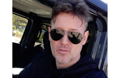 El este artistul român cu piese de locul 1 mondial în Shazam! Tommo lansează melodie nouă. ASCULTĂ „Tommo Baby"