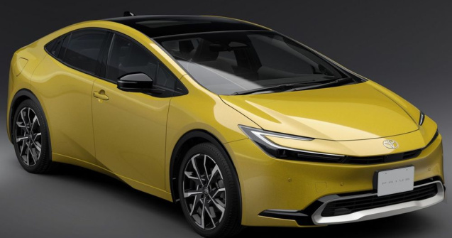 Noua generație Toyota Prius debutează cu un design nou. Versiunea europeană are 223 CP