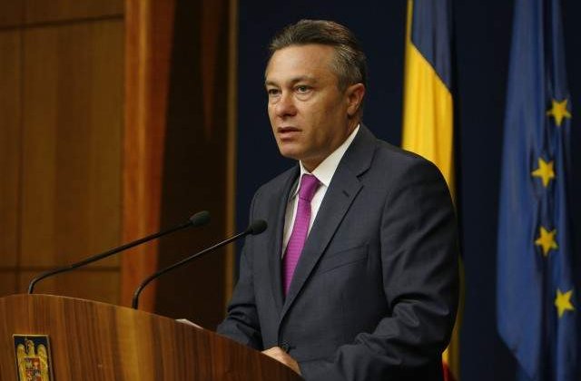 Diaconescu: Candidez INDEPENDENT la Presedintie! Nu voi mai fi in PMP