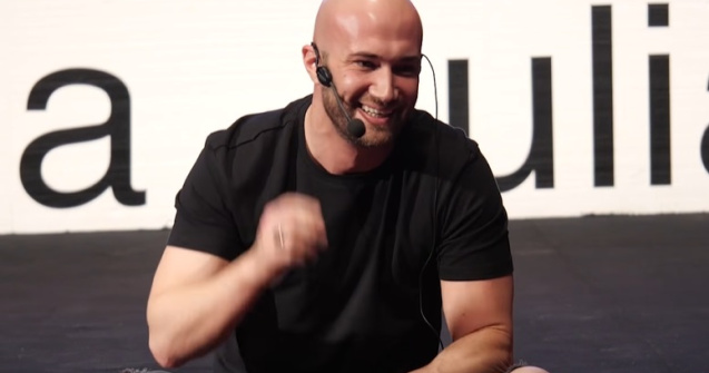 Mihai Bendeac a fost amendat cu 10.000 de lei de CNCD: „A făcut o asociere nepotrivită între o băutura alcoolică și...”