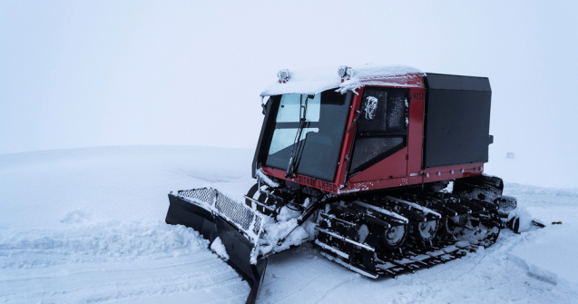 Mai multe zone din România au fost acoperite de zăpadă. Utilajele au intervenit
