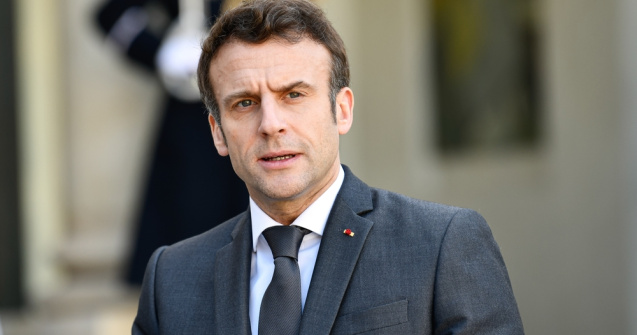 Macron acuză Rusia de propaganda anti-franceză în Africa. „Sunt plătiți de ruși”