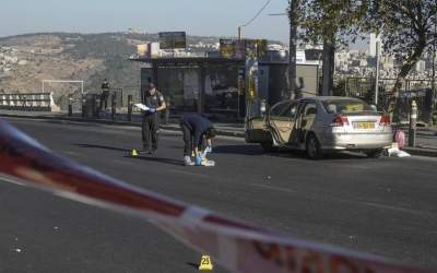 Atacuri cu bomba la...