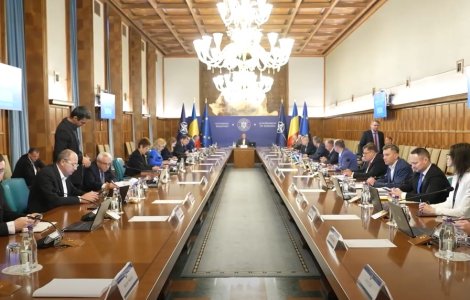 Noi modificări la tarifele pentru energia electrică. Deputații votează astăzi Legea energiei