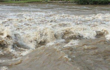 Cod galben de inundatii in jumatate de tara! Care sunt judetele afectate