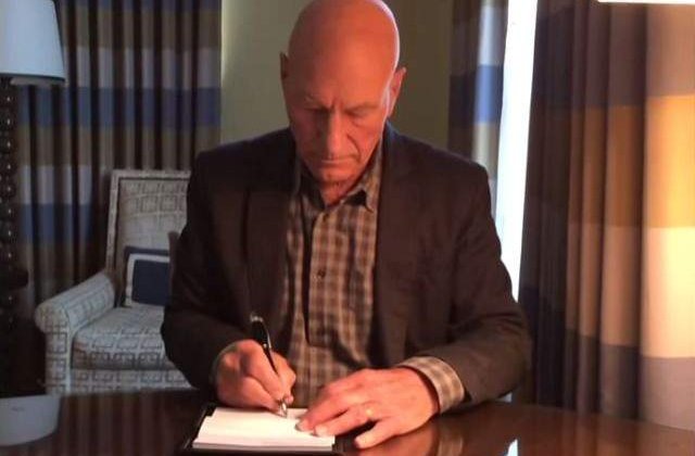 [VIDEO] Patrick Stewart arata tuturor cum se face de fapt Ice Bucket Challenge