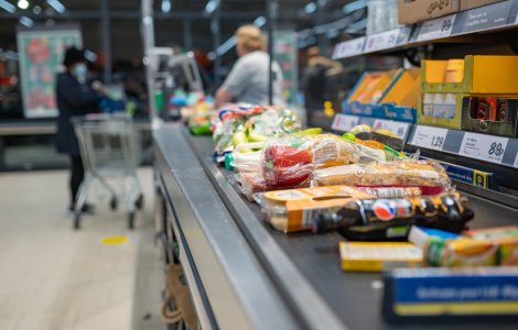 Programul supermarketurilor și băncilor pe 30 noiembrie și 1 decembrie