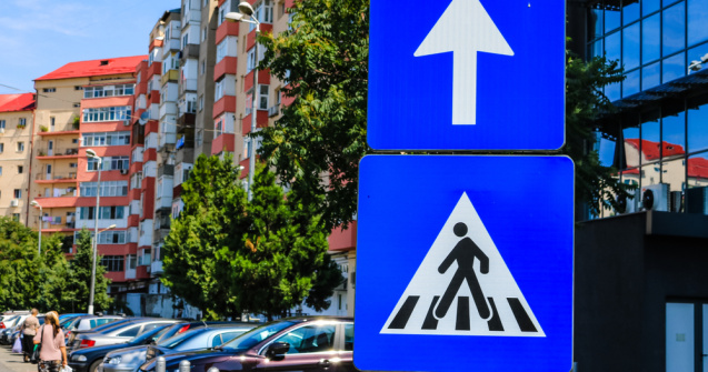 Mai multe străzi din centrul Capitalei se transformă în artere cu sens unic