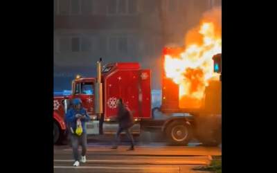 „Camionul lui Moș Crăciun”,...