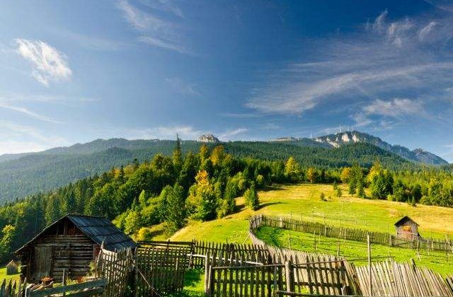 [FOTO] Turist in Romania: Zece locuri FANTASTICE din tara noastra care merita vizitate