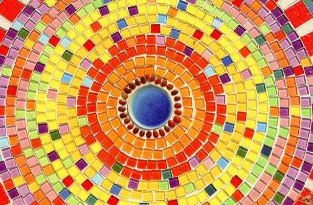 Un mozaic imens, descoperit intr-un mormant antic bizar din Grecia