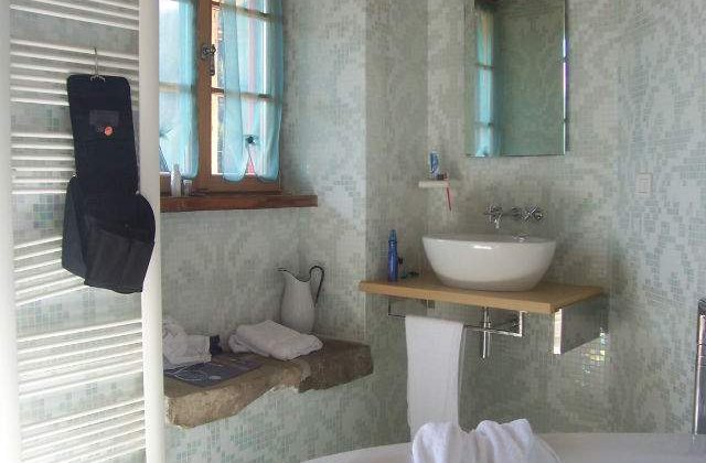 Ni se intampla tuturor! Top 10 cele mai frecvente GRESELI pe care le facem in baie